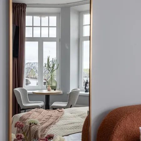 Romantic River-view Old Town * Riga