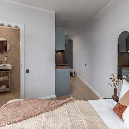 Apartment Romantic River-view Old Town Riga