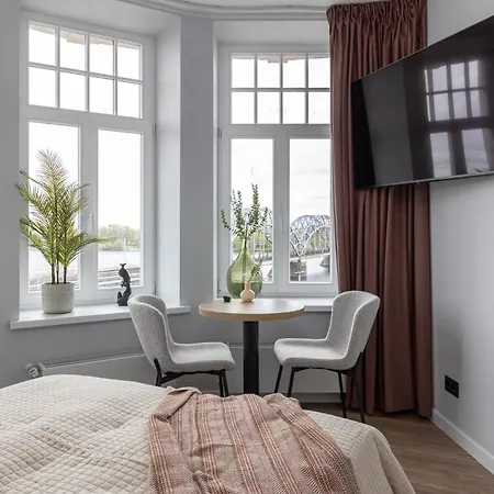 Dzīvoklis Romantic River-view Old Town