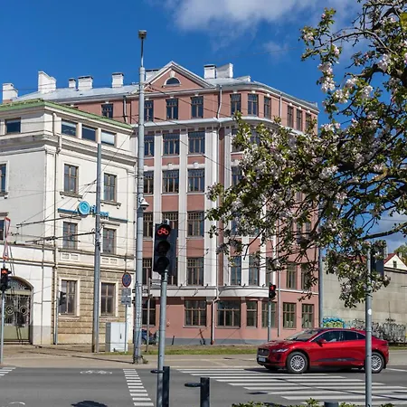 Romantic River-view Old Town Dzīvoklis *